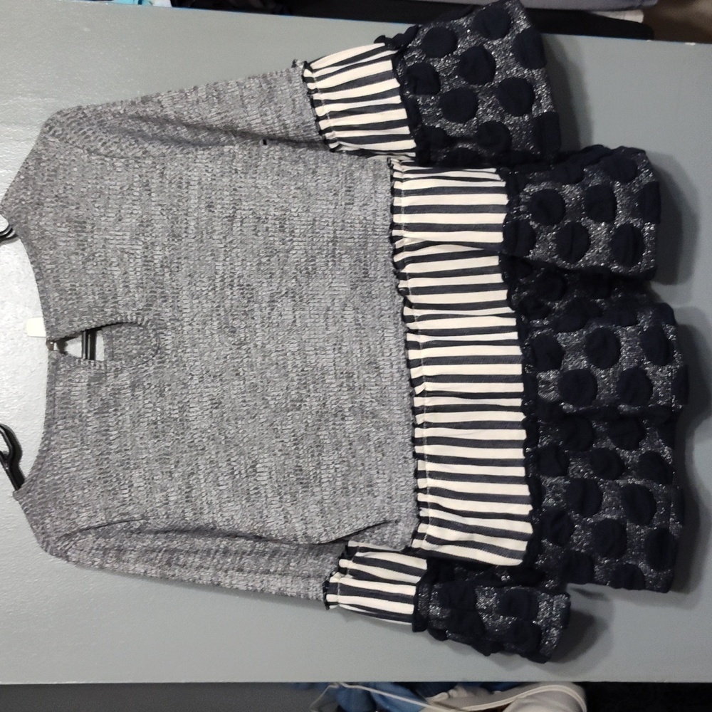THML Navy and Gray Textured Blouse - Picture 3 of 7